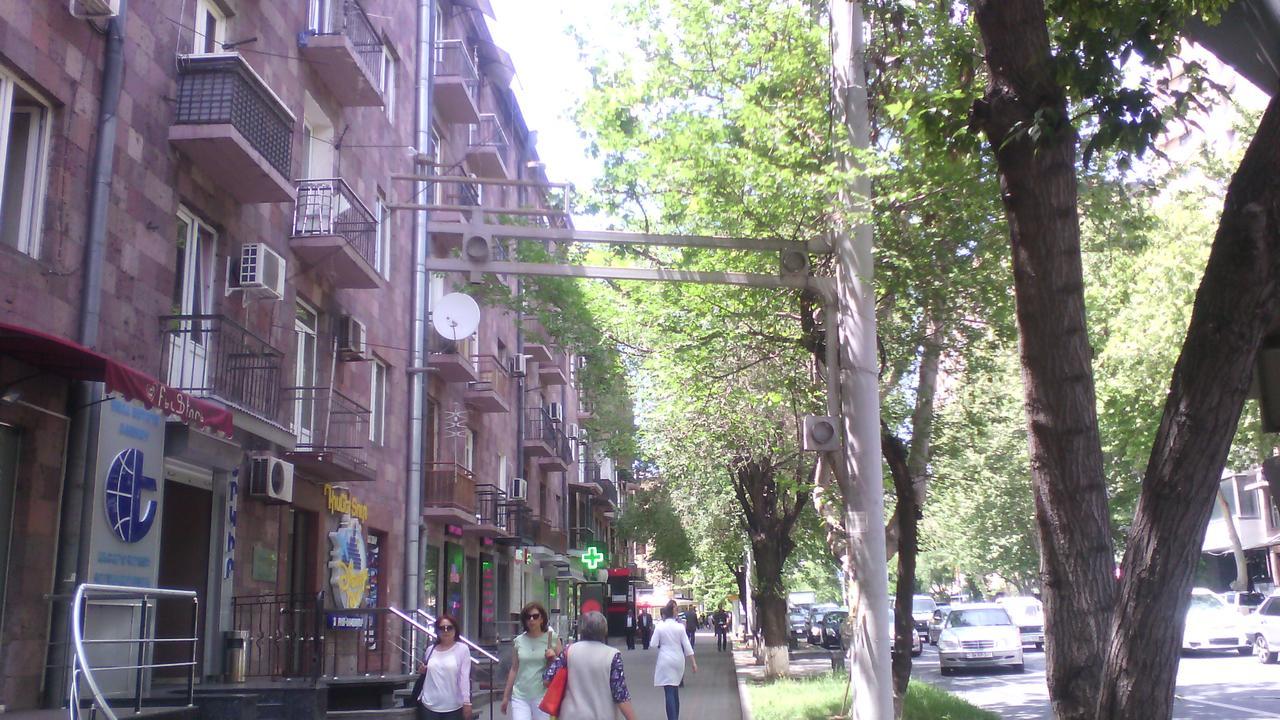 Apartments On Sayat-Nova 14 Erevan Exterior foto